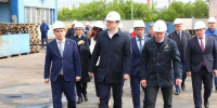 Виталий Хоценко посетил промышленные предприятия в Омске - Газета Ваша звезда