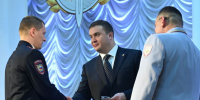 Виталий Хоценко выразил поздравления сотрудникам омского гарнизона полиции в честь их профессионального праздника - Газета Ваша звезда