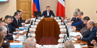 Виталий Хоценко провёл заседание комиссии, занимающейся вопросами защиты прав участников долевого строительства - Газета Ваша звезда